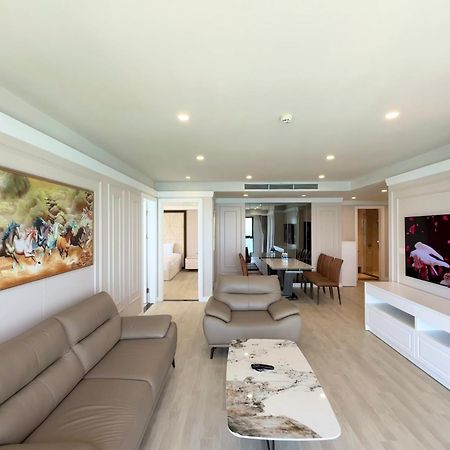 Gold Coast Nha Trang Luxury Apartment - Ocean View Exteriör bild