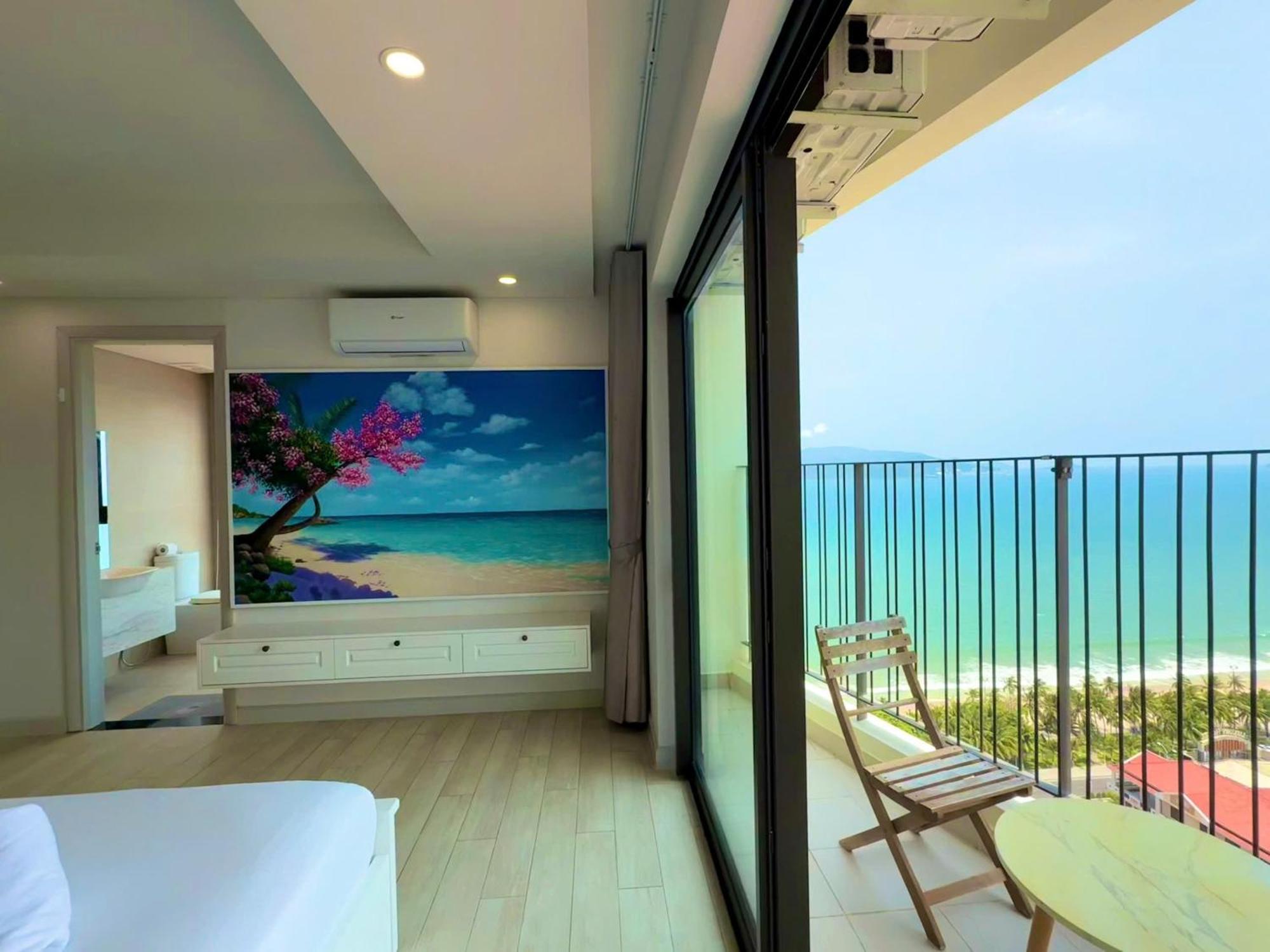 Gold Coast Nha Trang Luxury Apartment - Ocean View Exteriör bild